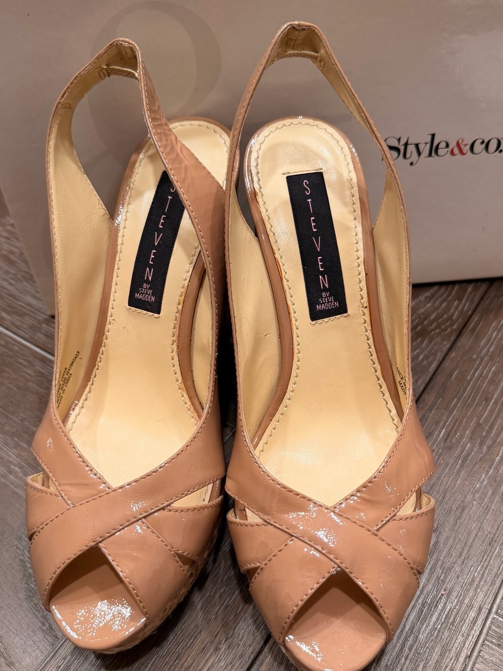Steve Madden Nude Patent Crisscross Slingback Heels 7.5
